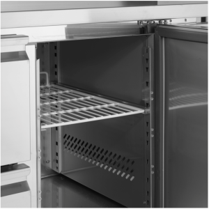 Table Réfrigérée Inox 3 Portes GN 1/1 - TEFCOLD: Conservation optimale des ingrédients avec élégance