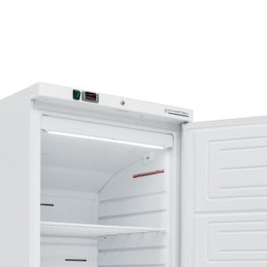 Ventilerat kylskåp 527 L +2/+8 °C — Solid dörr