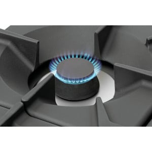 Fyrlågig spis serie 900 - Gasugn GN 2/1 av märket Bartscher