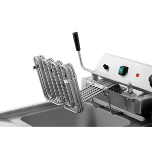 Fryer 12L-10 Bartscher: Robust economical electric fryer.