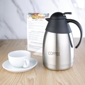 Kanna med termoeffekt för kaffe med kupolformat lock - 1,5L - Olympia