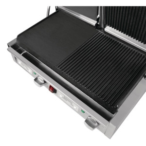 Double Smooth Contact Grill on the Left and Grooved on the Right - Buffalo