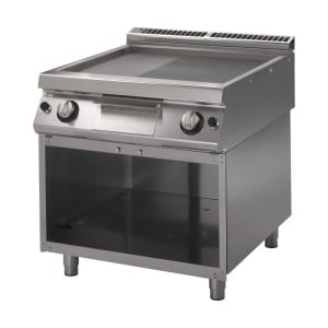 Gasgrill 700 med halvt slät, halvt räfflad platta - Gastro M - Fourniresto