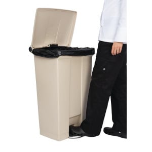 Beige Poljinroskis 87L Rubbermaid Step-On: Kestävyys ja Hygienia