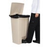Beige Poljinroskis 87L Rubbermaid Step-On: Kestävyys ja Hygienia
