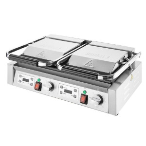 Double Smooth Contact Grill on the Left and Grooved on the Right - Buffalo