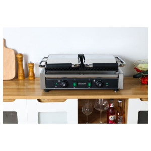 Double Contact Grill with Grooved Plates