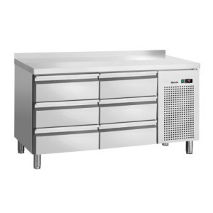 Positivt kylt bord med 6 lådor GN 1/1 med bakkant