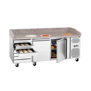 Kyld pizzamöbel med 2 dörrar och 7 lådor