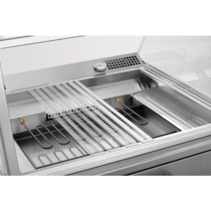 Lämmitetty vitriini - 95 L