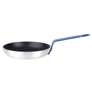 Teflon-pinnoitettu alumiinipannu sinisellä kahvalla 20 cm - Gastronoble