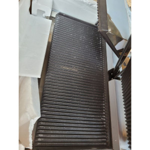 Grill Panini Dubbel - Räfflade Plattor - Dynasteel