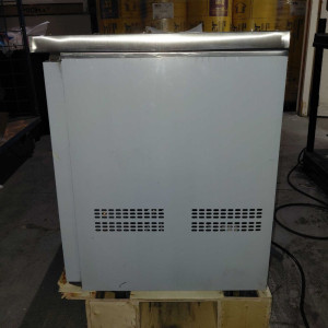 Positivt Kylbord Djup 600 - 3 Dörrar - Dynasteel