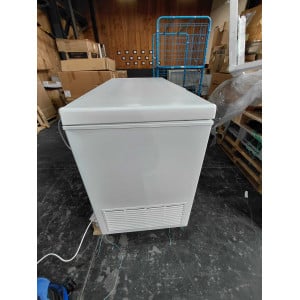 Professional Chest Freezer - 370 L
