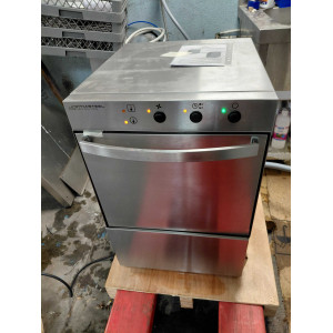 Professionell diskmaskin med doseringsenhet för sköljmedel och rengöringsmedel - 40 x 40 cm - Dynasteel