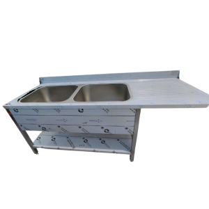 Doppeldiskbänk med diskmaskinsgenomgång och avrinningsyta till höger - 2000 x 700 mm