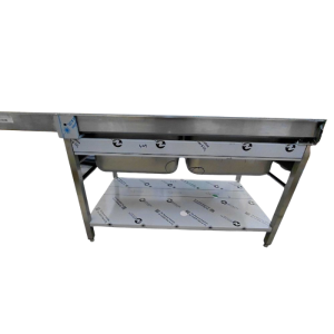 Doppeldiskbänk med diskmaskinsgenomgång och avrinningsyta till höger - 2000 x 700 mm