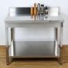 Ruostumaton teräspöytä 1600x700 mm taustalevyllä ja alahyllyllä