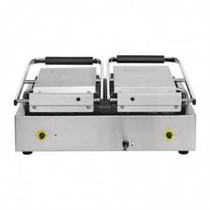 Double Smooth Contact Grill on the Left and Grooved on the Right - Buffalo