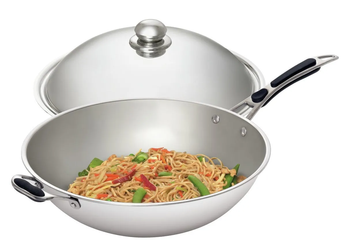 Wok-pannu induktiolle IW 35
