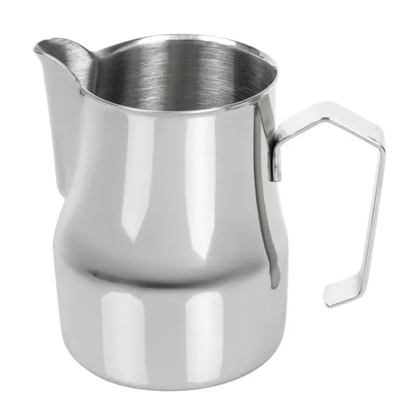 Maitokannu ruostumattomasta teräksestä lattea varten kahvalla - 500 ml